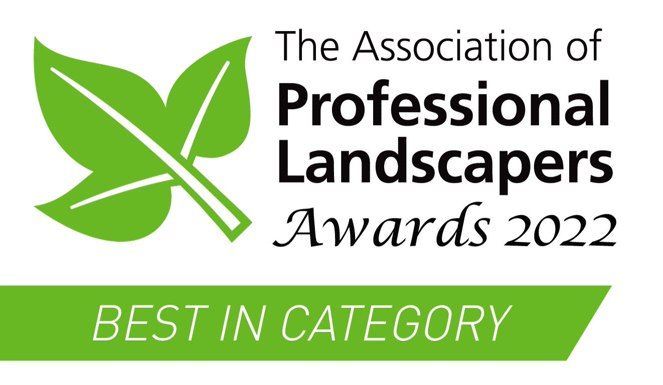 APL awards best in category Winner 2022 Project Value £80,000-£100,000 karl harrison landscapes Ltd